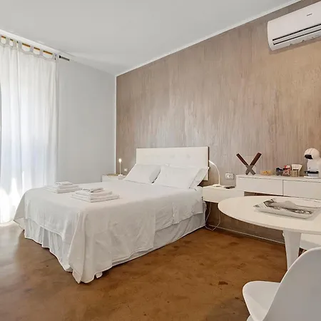 Mosagi Bed & Breakfast 3*